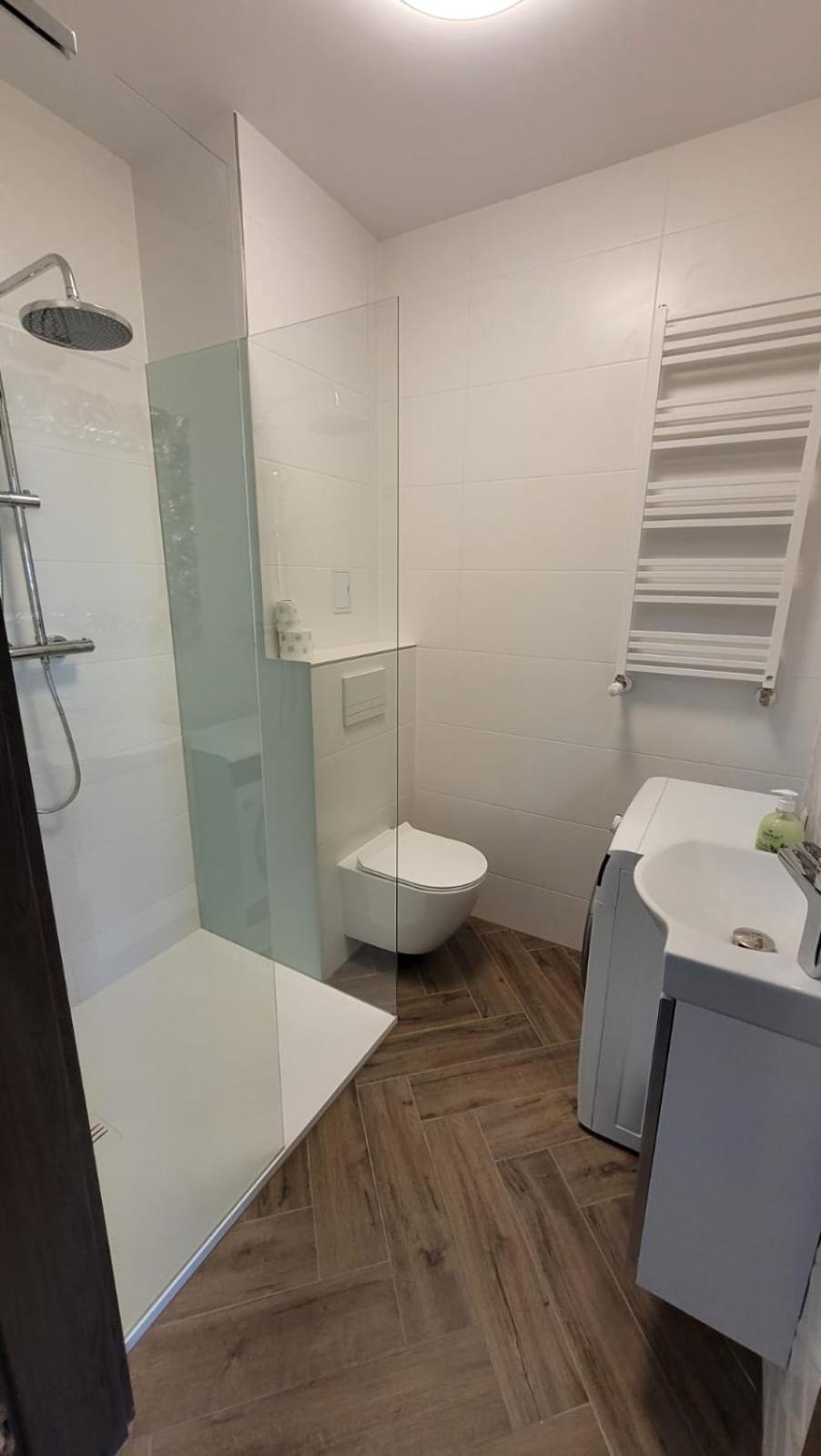 Apartament Jaracza 28/8 Słupsk Exteriör bild